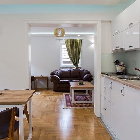 Guest House Hendek Сараєво Екстер'єр фото