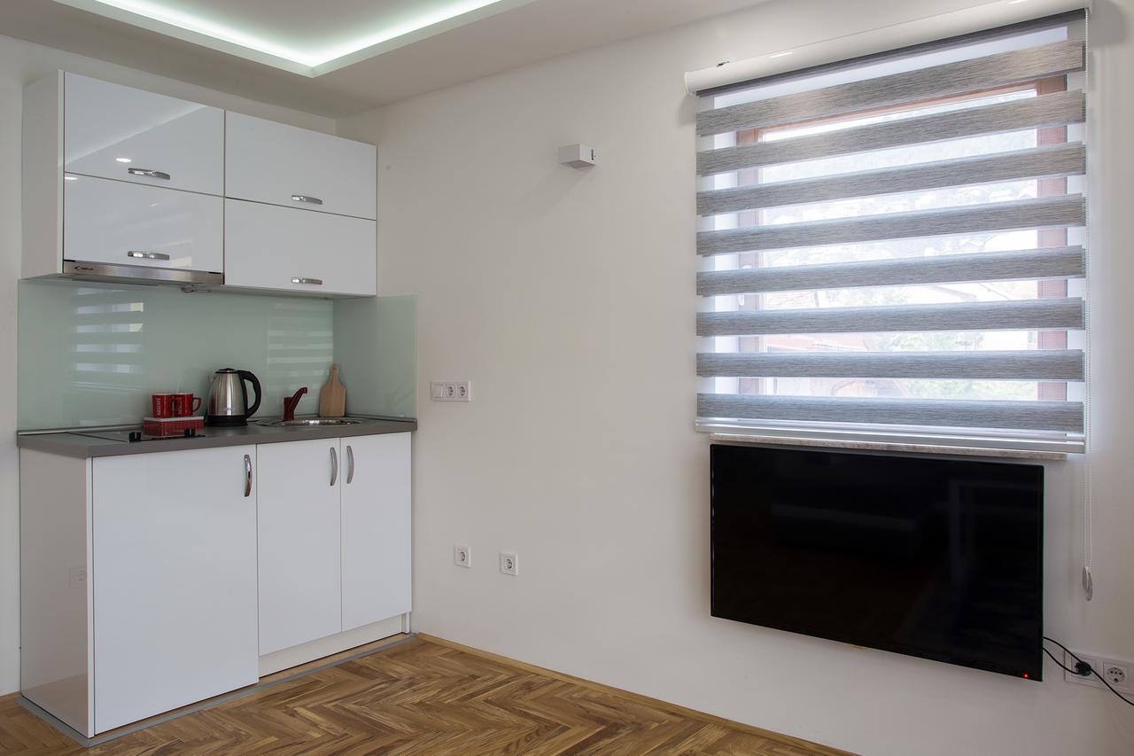 Guest House Hendek Сараєво Екстер'єр фото